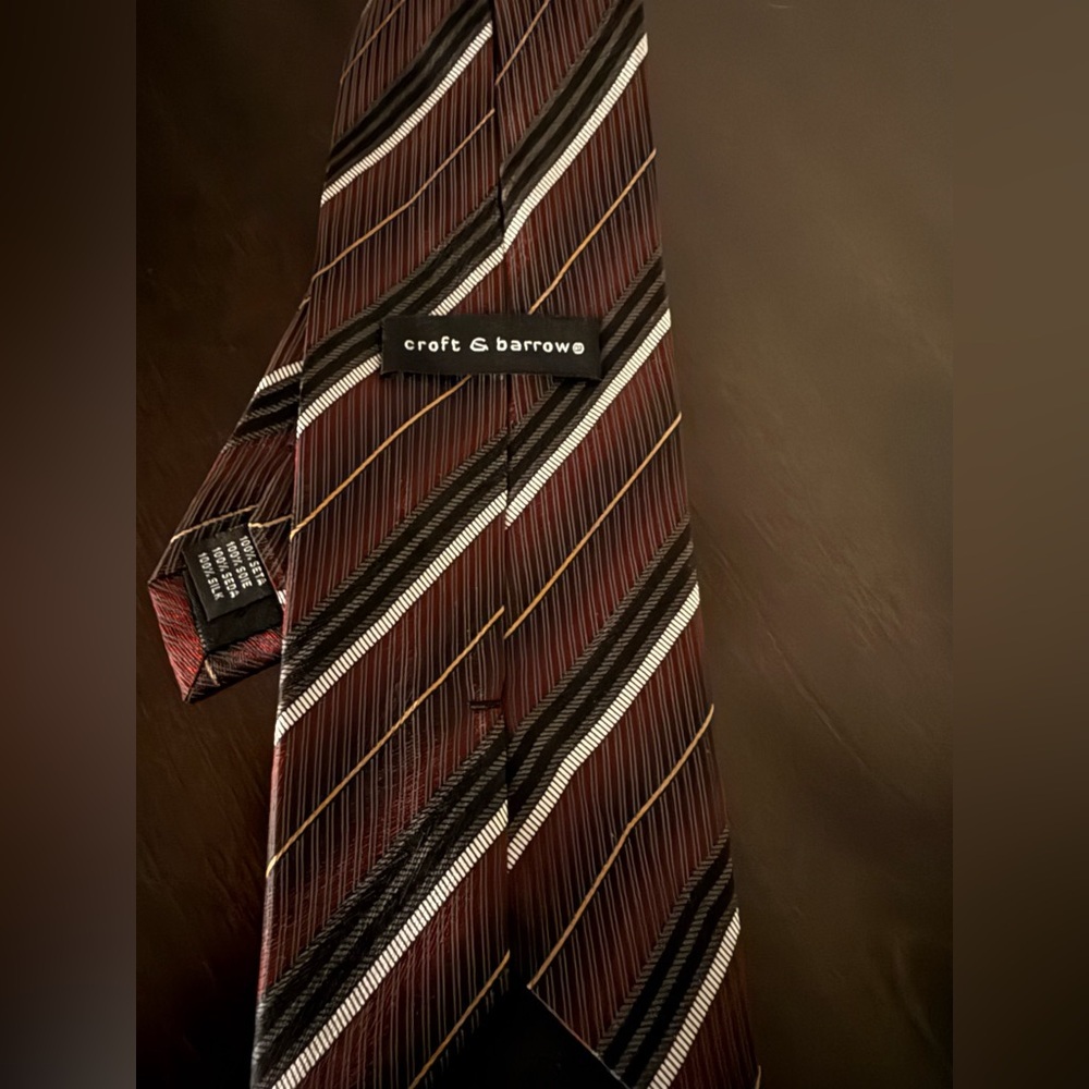 Croft & Barrow Silk Tie Brown Striped | Men’s Classic Business Formal Neck Tie - Picture 3 of 3
